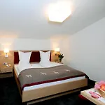 Jagdhof Ligedl 4*